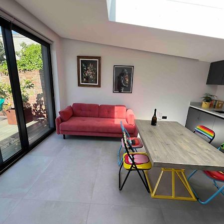Modern Design, Parking, Central Of Christchurch 크리스트처치 외부 사진